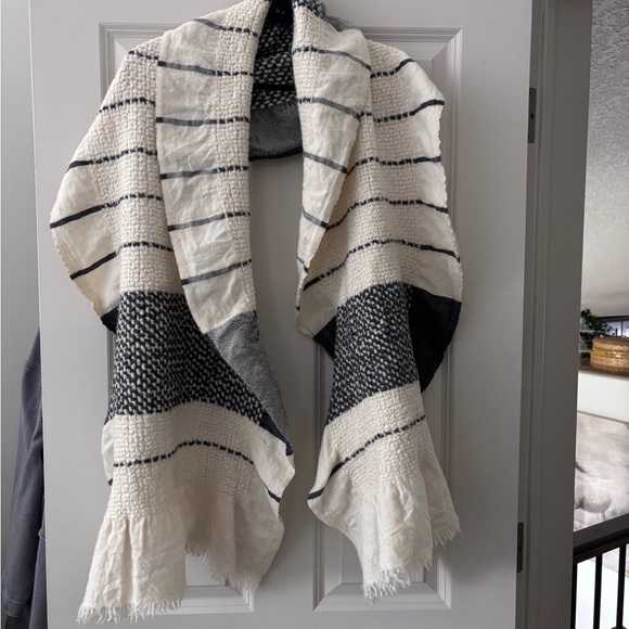 SOLDWilfred Black and White Striped Scarf - Picture 2 of 3